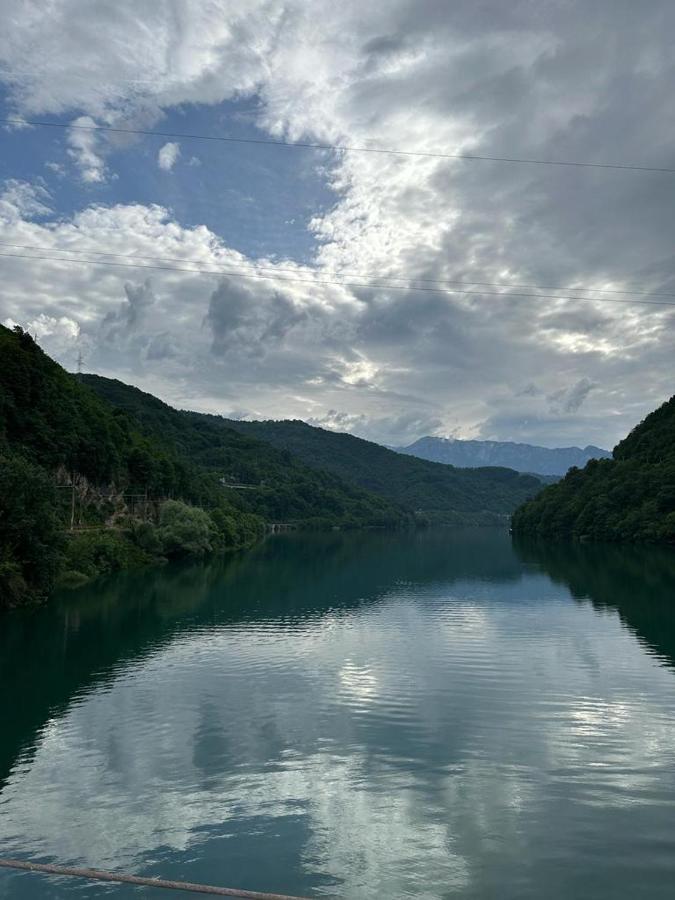 Jablanica Motel Darsalwa Jablanicko Jezero المظهر الخارجي الصورة